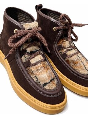 Cole Haan Summit Chukka Boots Shearling Lined Brown Women’s 6 NWOT